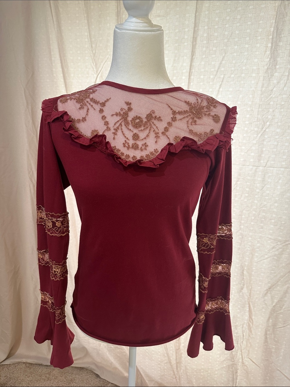 Buffalo David Bitton Wine Lace Yoke Ruffle Long Sleeve Top